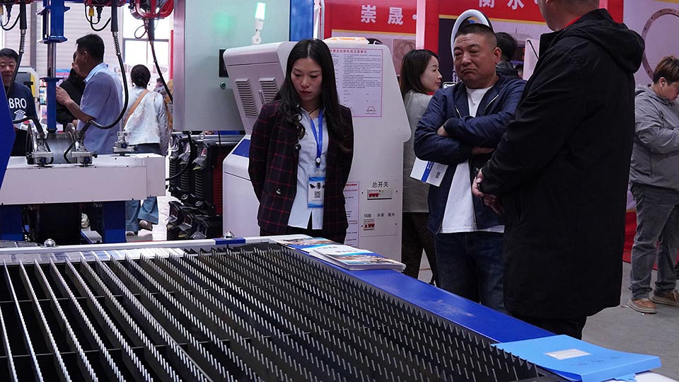 激光切割機(jī)價(jià)格、激光切管機(jī)、激光切割機(jī)廠家